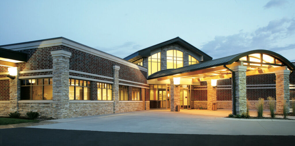 Associated Eye Care Stillwater location outside of office building